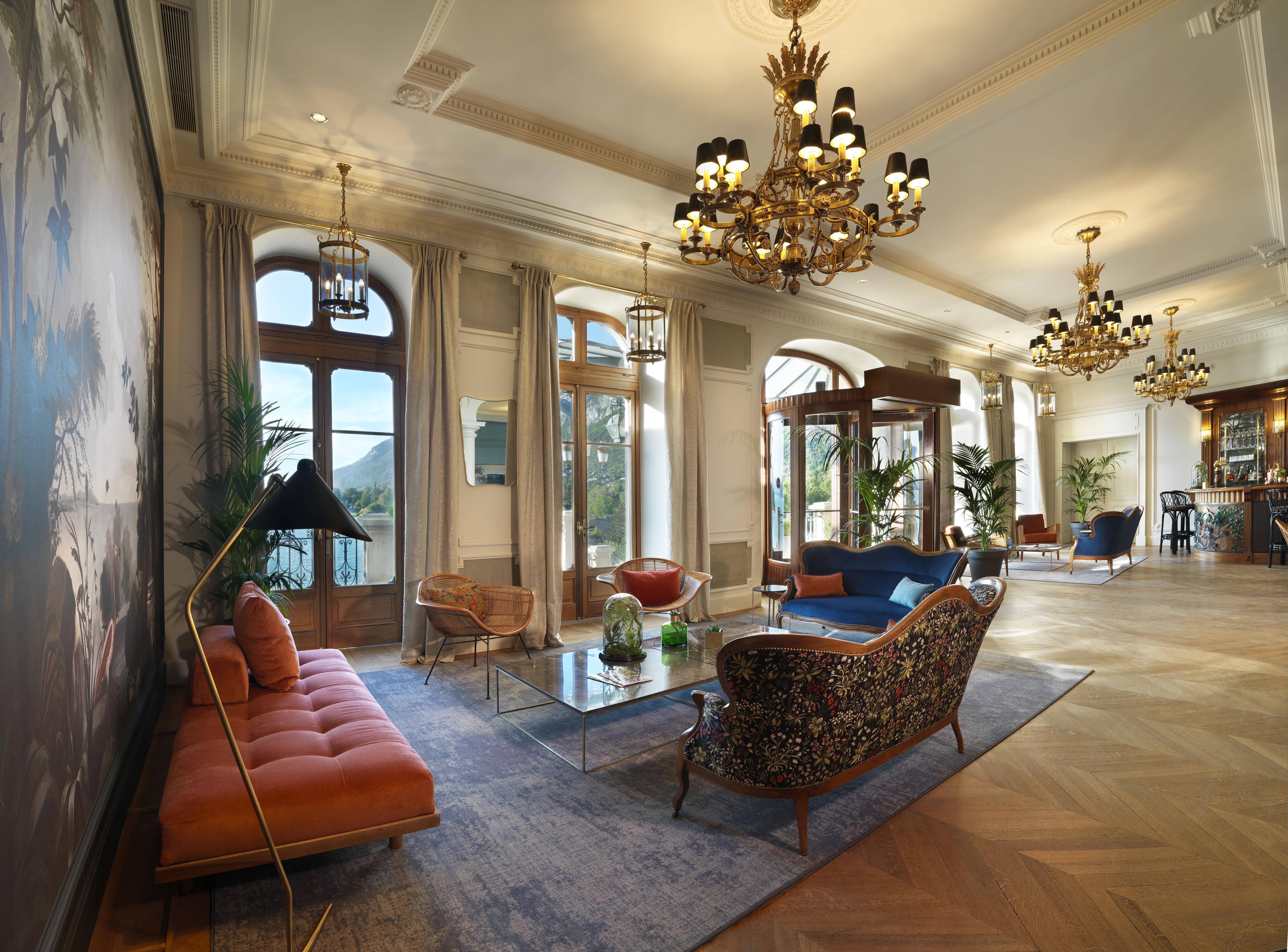 Le Palace De Menthon Εξωτερικό φωτογραφία The lobby of the hotel